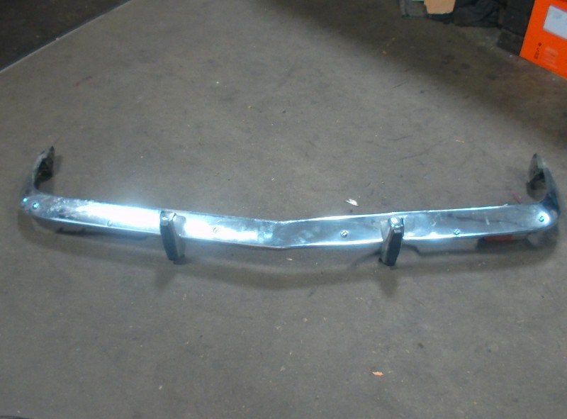Bumper Voor Sunbeam Rapier Fastback 1725cc (1970-01/..), Auto-onderdelen, Autosloperij Verberk v.o.f., Gebruikt, Info@VerberkAutodemontage.nl
