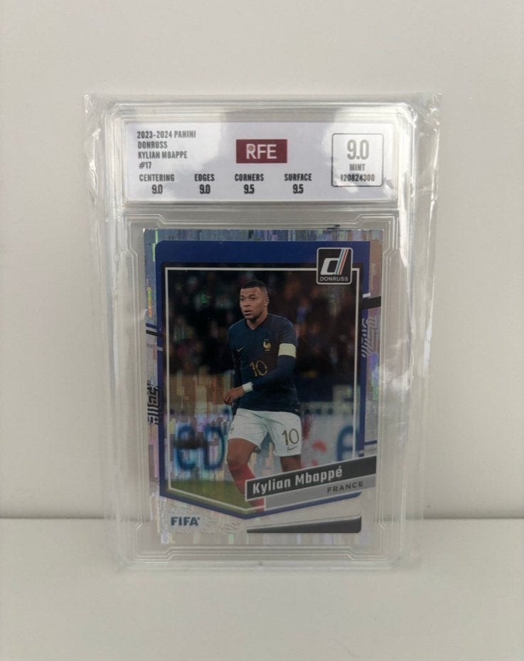 Kylian Mbappé Panini Donruss 2023-2024 RFE Graded 9.0, Ophalen of Verzenden, Nieuw, Buitenlandse clubs, Spelerskaart