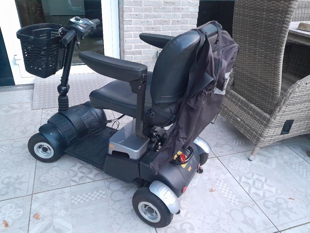 Scootmobiel VIVO, Diversen, 10 km/u of minder, Ophalen, Overige merken, 26 t/m 35 km