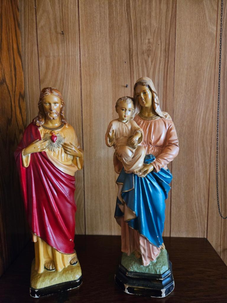 Beelden van Jezus en Maria met kind - Religieuze kunst, Antiek en Kunst, Ophalen of Verzenden