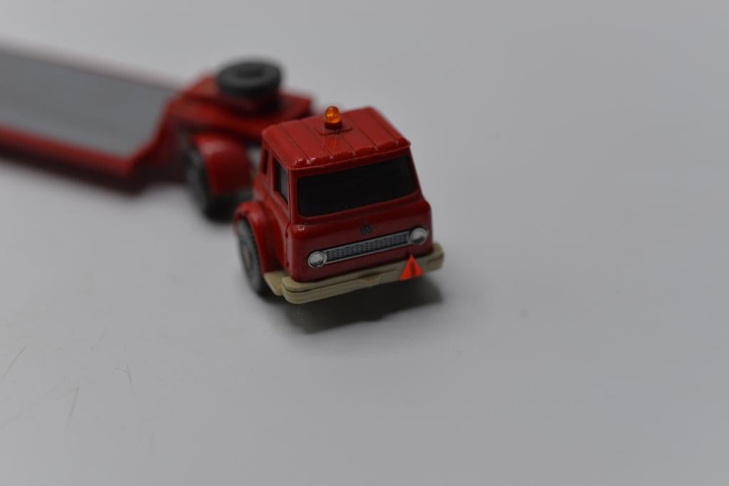 Wiking Internation Harvester flatbed, Gebruikt, Wiking, Ophalen of Verzenden, *