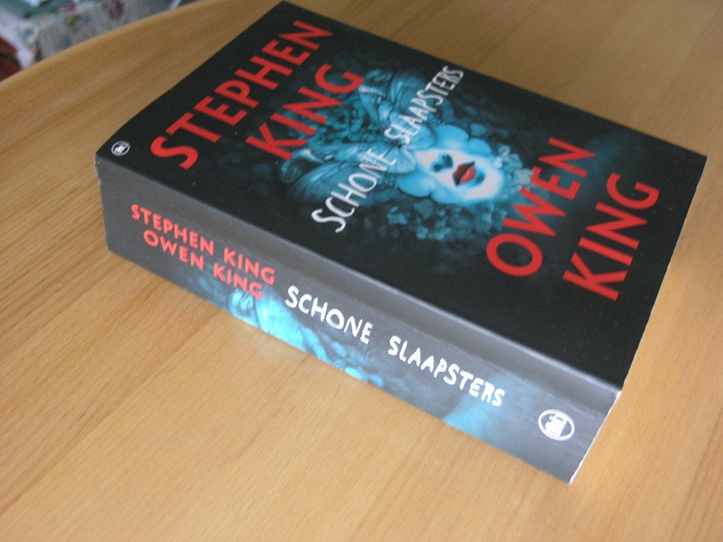 Schone Slaapsters - Stephen King & Owen King, Ophalen, Zo goed als nieuw, Stephen King, Owen King, Nederland