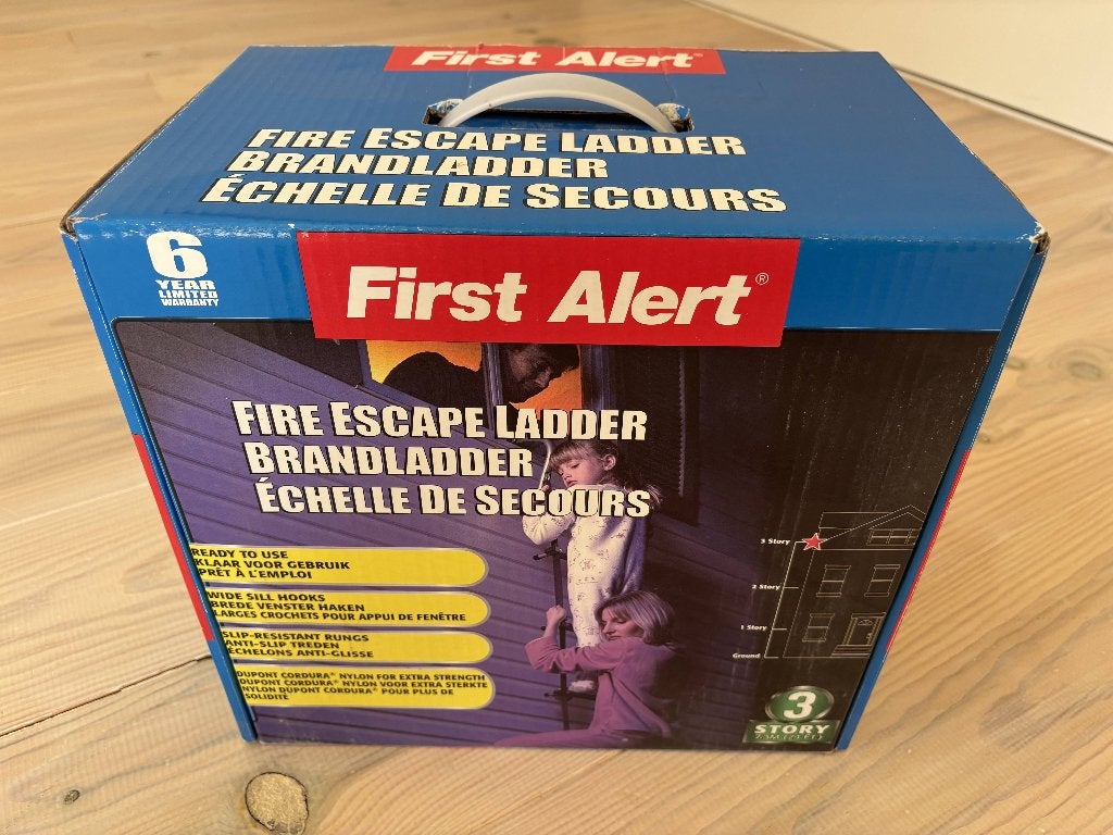 Brandladder 7,3 meter, 3 verdiepingen, Nieuw, First Alert, Ophalen, Nieuw, 4 meter of meer