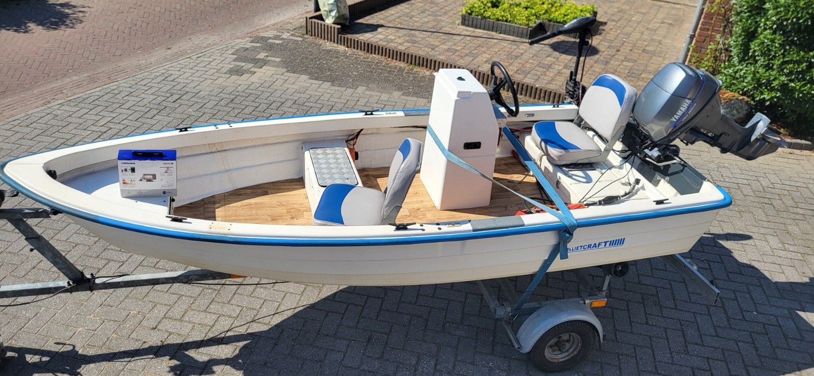 Mooie complete vis set bootje met yamaha 9.9 4takt  elektrst, Watersport en Boten, Ophalen, Gebruikt, Complete set