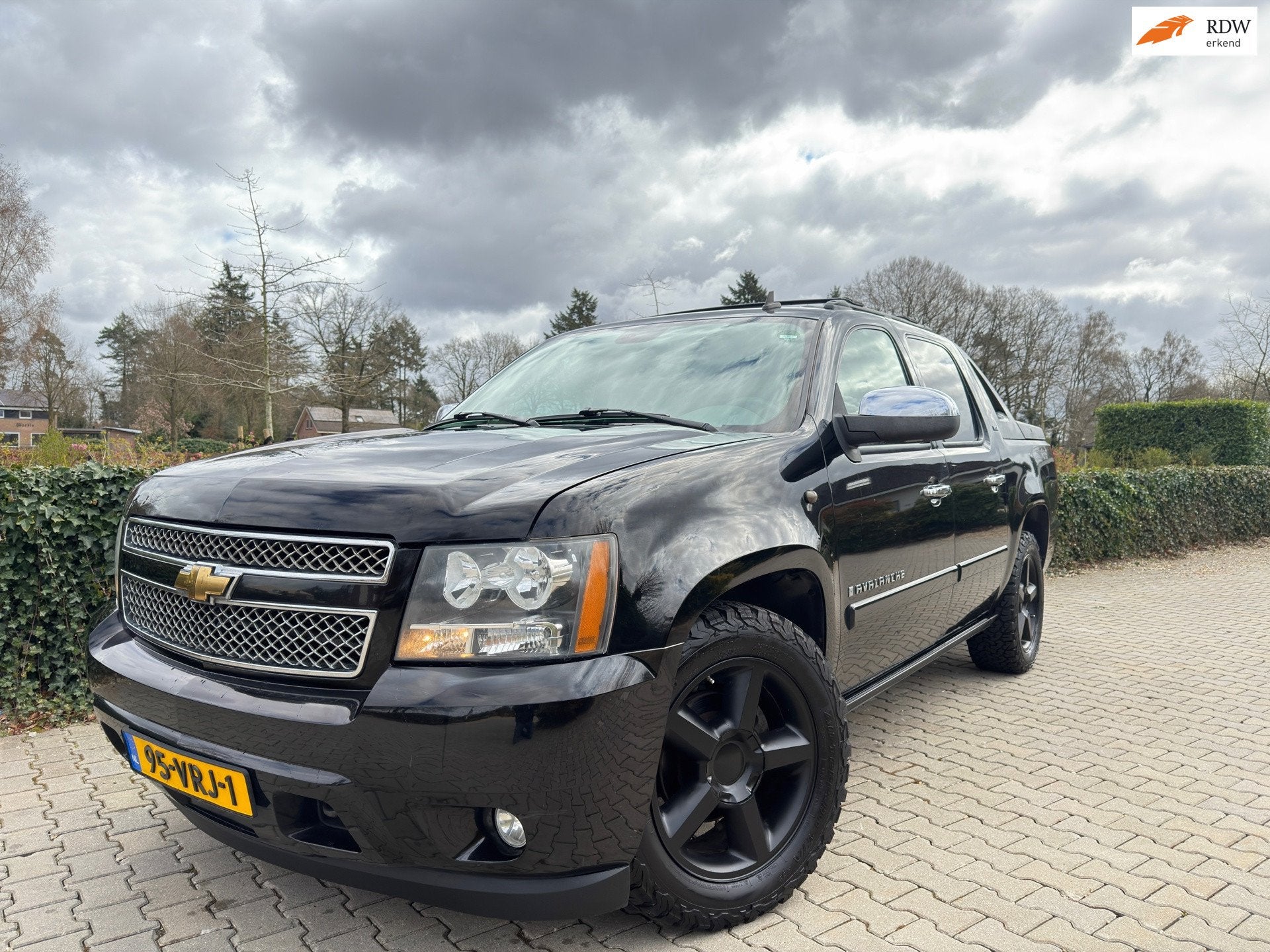 Chevrolet USA Avalanche 5.3 V8 4WD LTZ , Clima / Cruise / Le, Automaat, 450 kg, Gebruikt, 324 pk