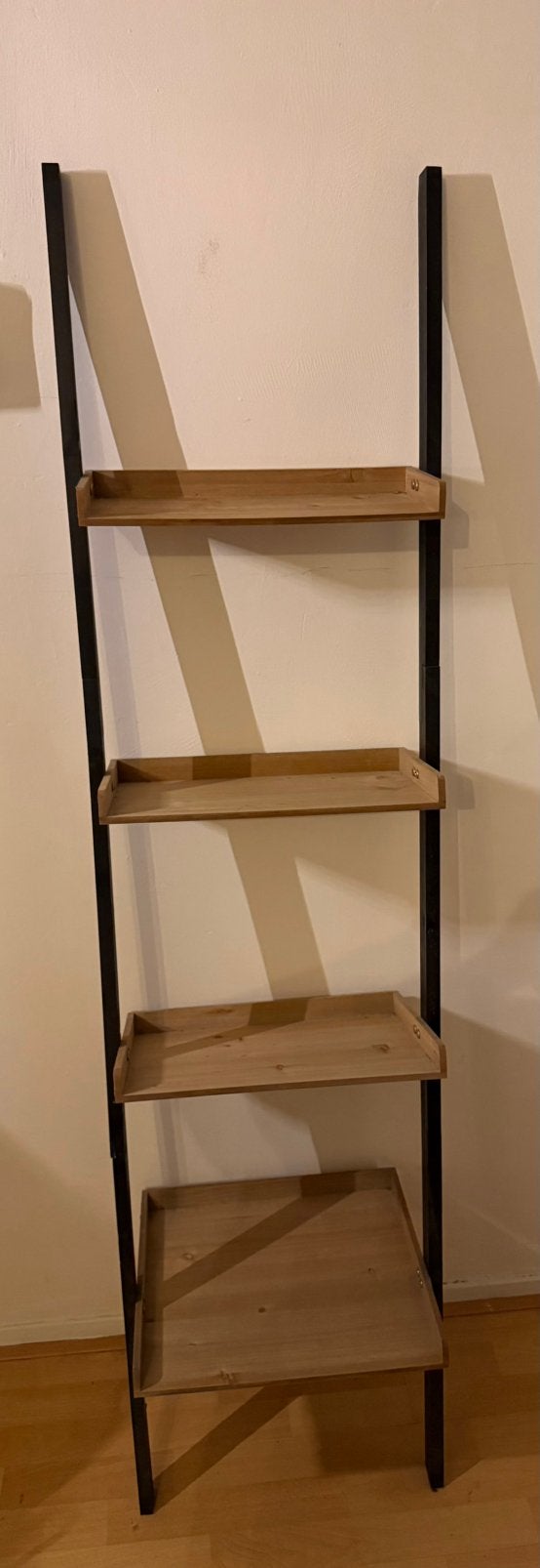 Ladderkast, Ophalen, Met plank(en), Zo goed als nieuw, Minder dan 150 cm