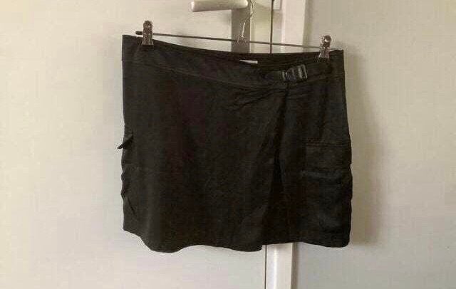 Korte zwarte rok. Kiomi, Zwart, Maat 46/48 (XL) of groter, Ophalen of Verzenden, Zo goed als nieuw
