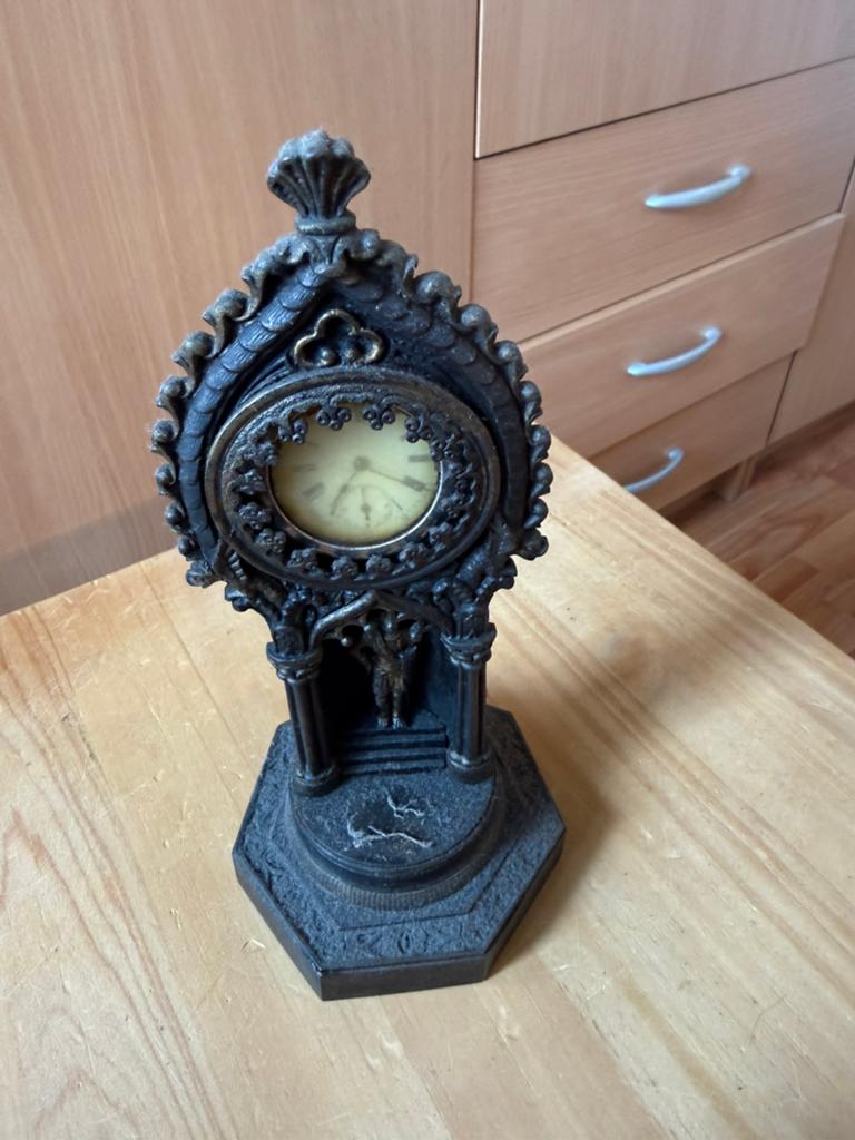 Porte montre altaar met horloge, Verzenden, Gebruikt