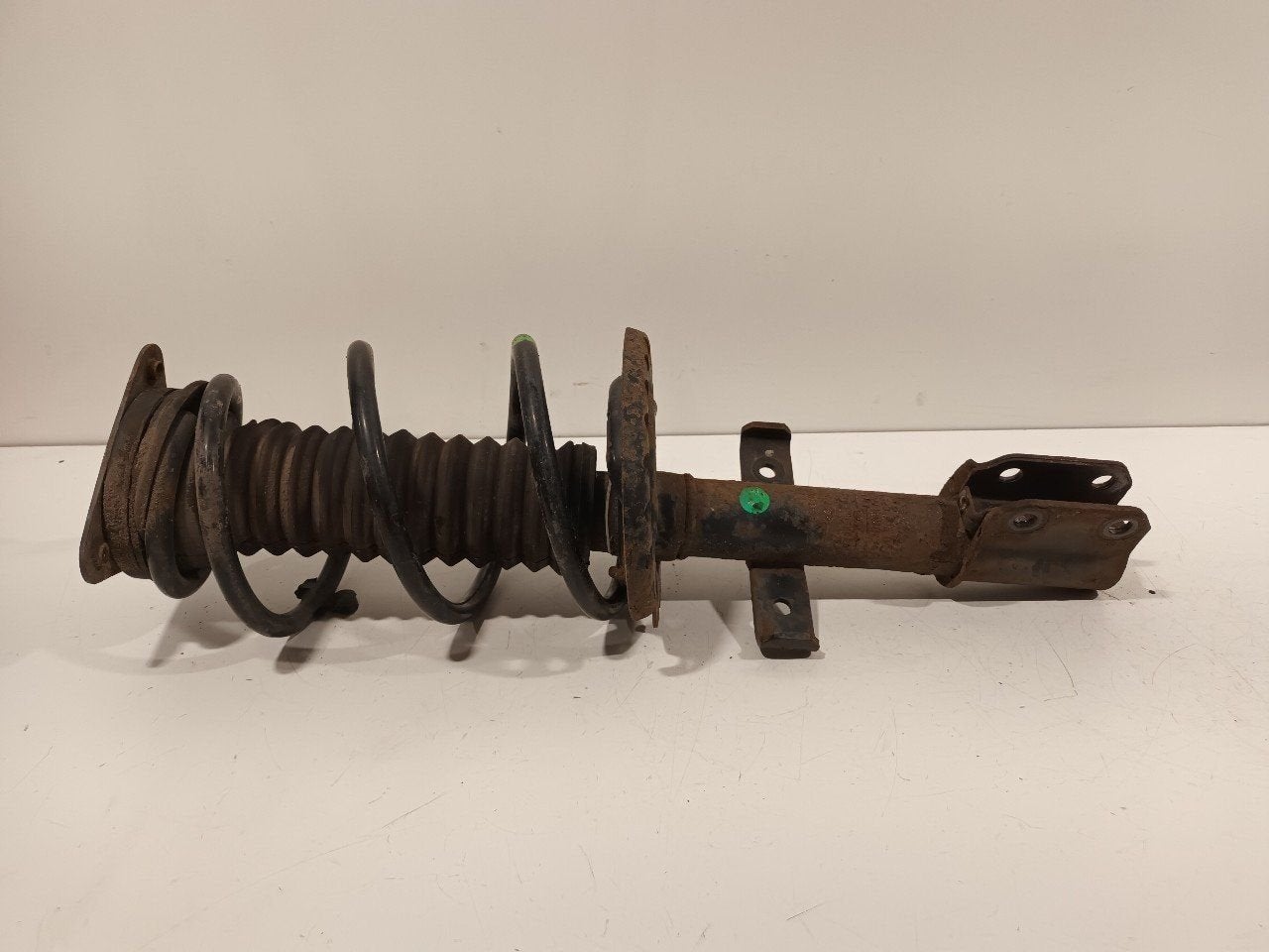 Veerpoot links voor Renault Zoé, Onderdelen@venauto.nl, Van der Ven Autorecycling B.V., Gebruikt, Ettenseweg 76, 4706 PB Roosendaal, The Netherlands