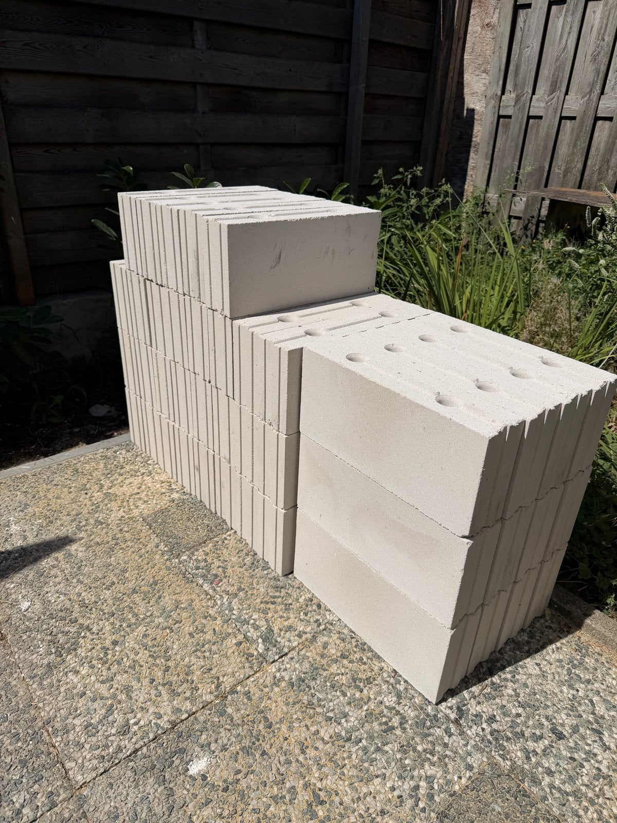 Kalksteenblokken voor bouw en tuin, Ophalen, Nieuw, Kalkzandstenen