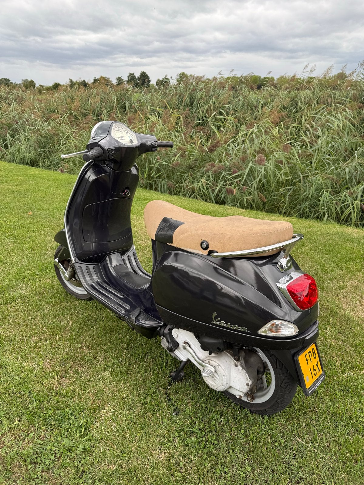 Vespa LX 50-Brom, Fietsen en Brommers, Scooters | Vespa, Ophalen, Gebruikt, Maximaal 45 km/u, Benzine