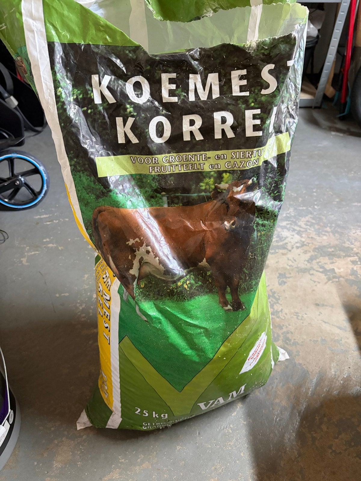 Koemestkorrels 12 kg voor tuin en gazon, Ophalen, Koemestkorrels