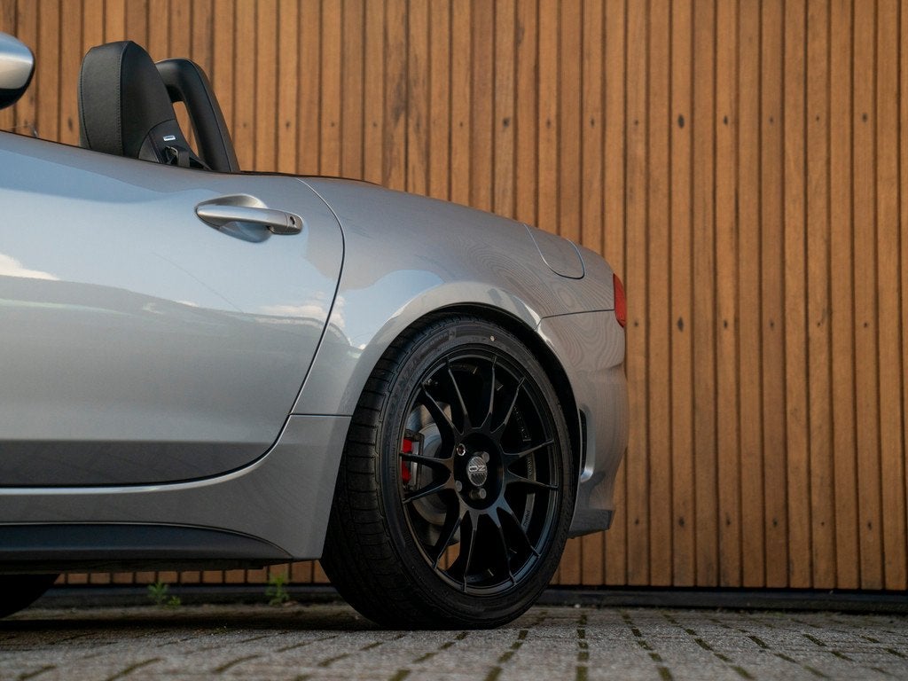 Abarth 124 Spider | Handbak | Bose (bj 2018), Auto's, Abarth, Achterwielaandrijving, Gebruikt, 4 cilinders, Leder
