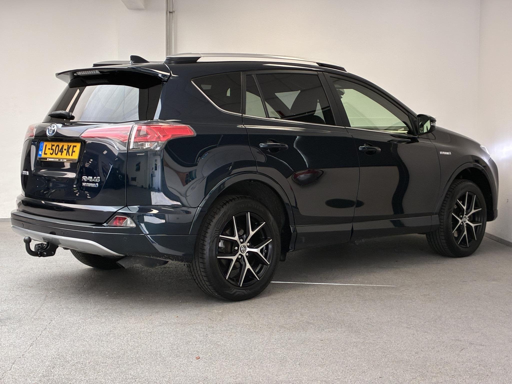 Toyota RAV4 2.5 Hybrid AWD Style | TREKHAAK | AWD | DEALER O, Dealer onderhouden, Gebruikt, Euro 6, Blauw