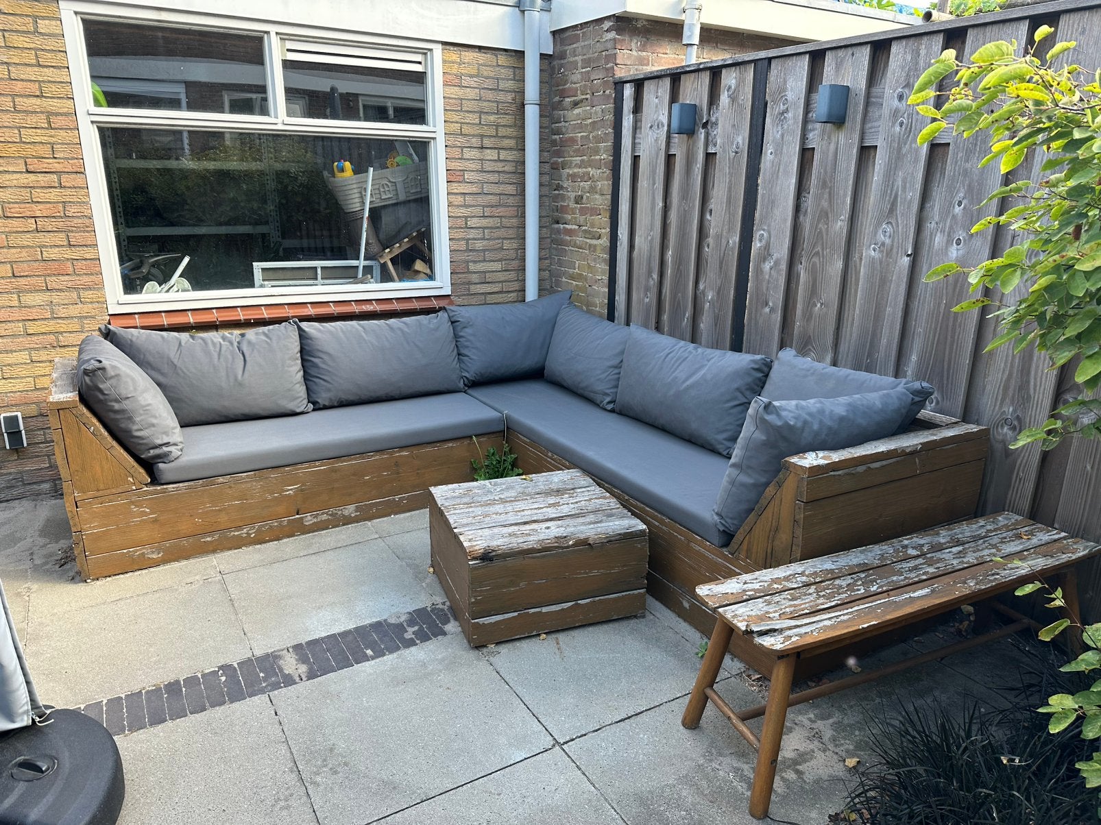 Stijgerhouten hoekbank met kussens 250 x 250 cm, Ophalen, Gebruikt, 6 zitplaatsen, Steigerhout