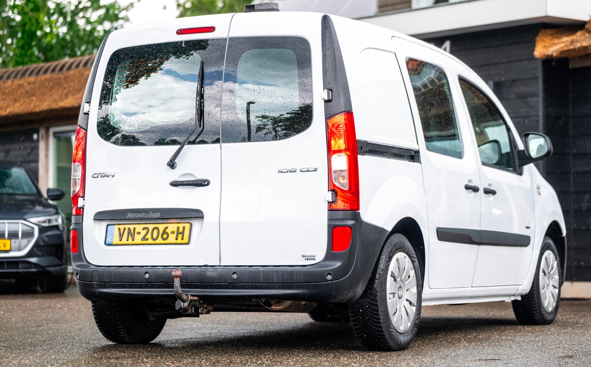 Mercedes-Benz Citan 108 CDI BlueEFFICIENCY Trekhaak I Airco, Voorwielaandrijving, Euro 5, Gebruikt, Zwart