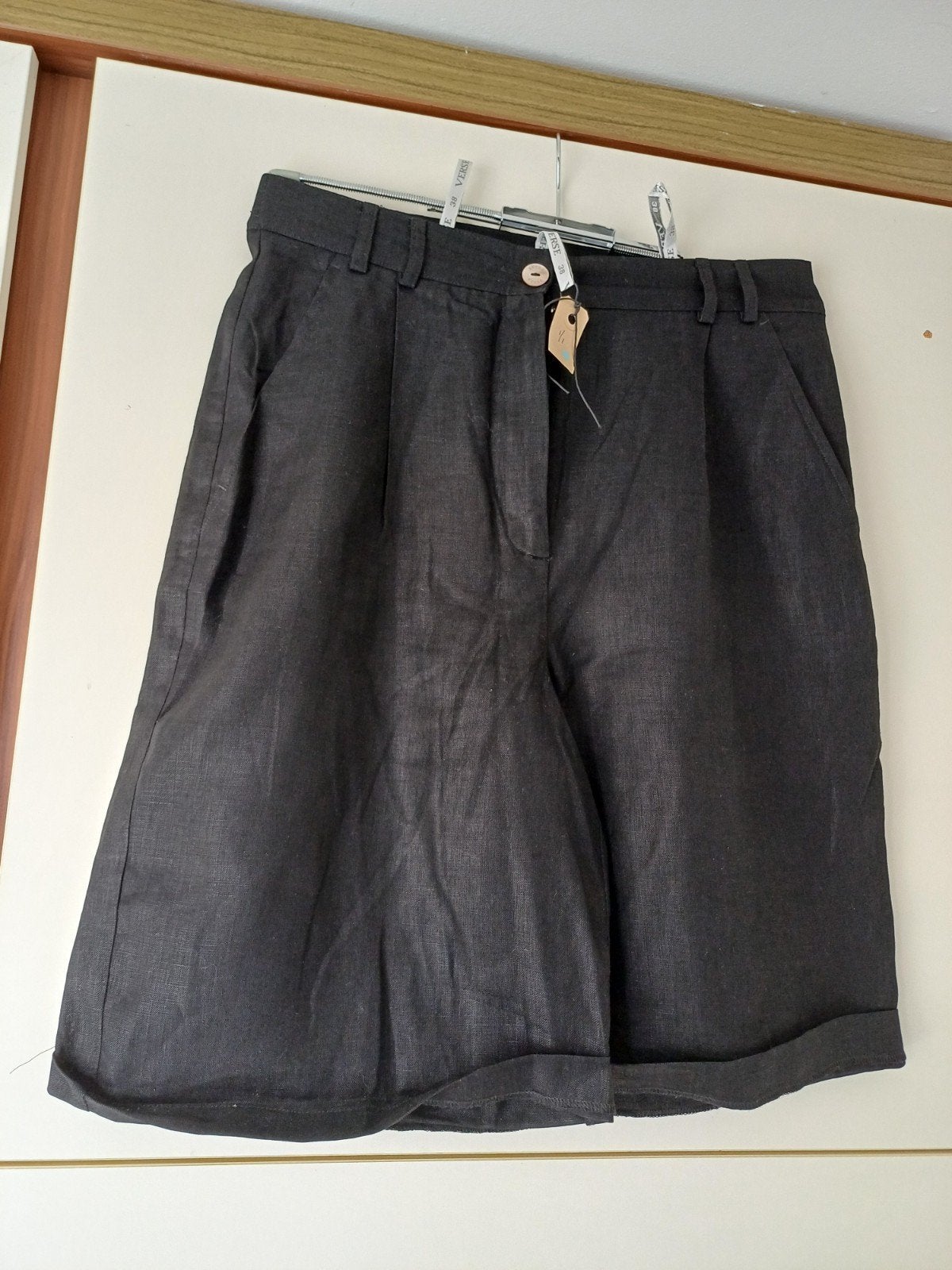VERSE korte broek. nieuw, Ophalen of Verzenden, Nieuw, Boven de knie