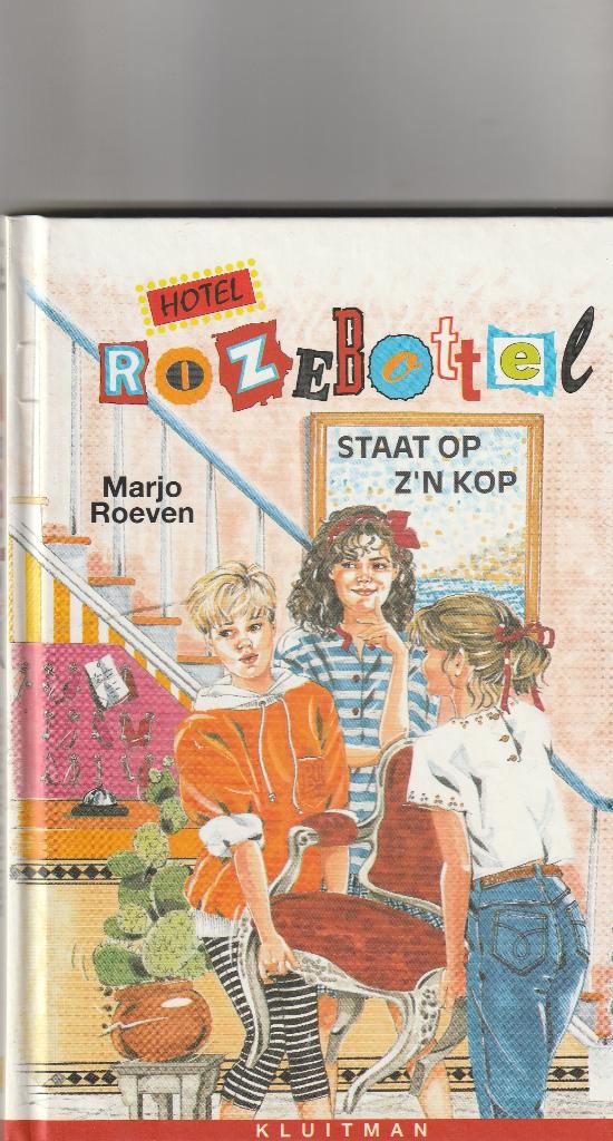 Hotel Rozebottel staat op z'n kop 125 Blz. Marjo Roeven, Ophalen of Verzenden, Zo goed als nieuw, Fictie