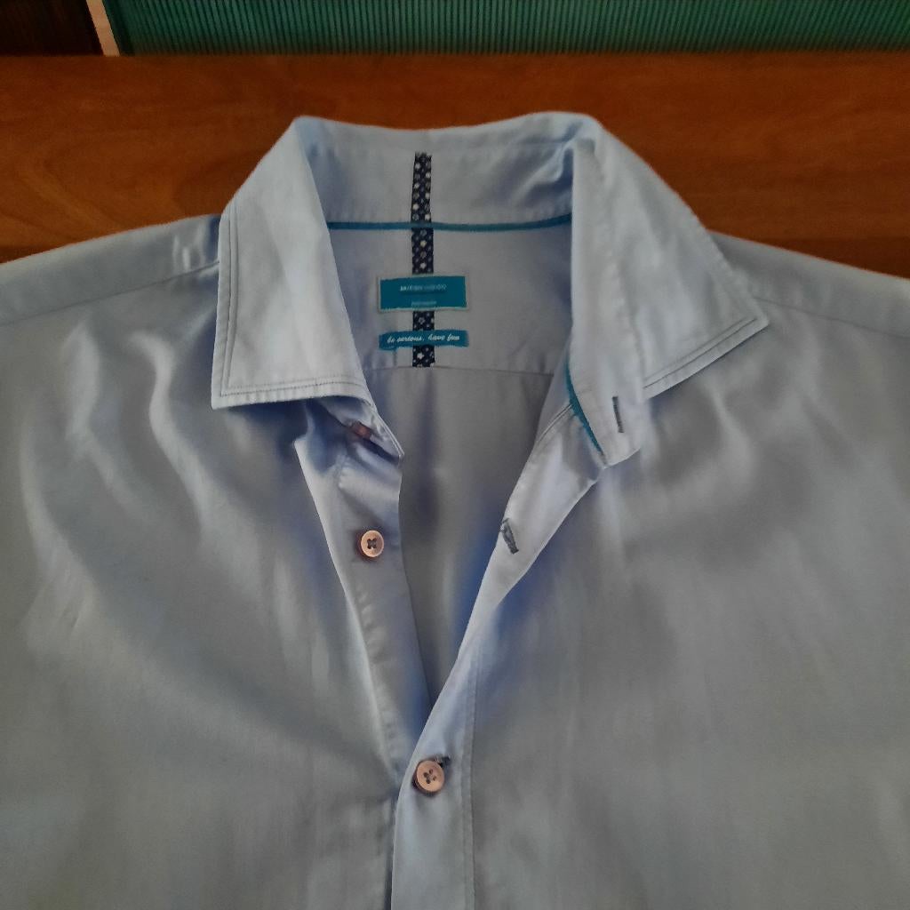Lichtblauw effen katoenen overhemd British Indigo maat 43/XL, Blauw, Ophalen of Verzenden, Zo goed als nieuw, British Indigo