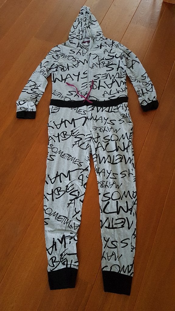 Grijs/zwarte onesie/huispak, Upfashion, maat M, Kleding | Dames, Huispakken, Maat 38/40 (M), Nieuw, Ophalen of Verzenden, Upfashion