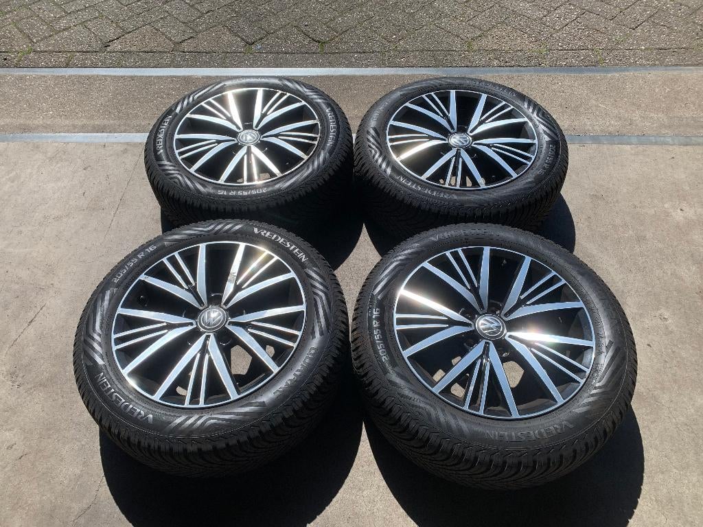 ORIGINELE VW GOLF 5/6/7/8 CADDY VELGEN + 4S BANDEN 205 55 16, Gebruikt, 16 inch, ., Banden en Velgen