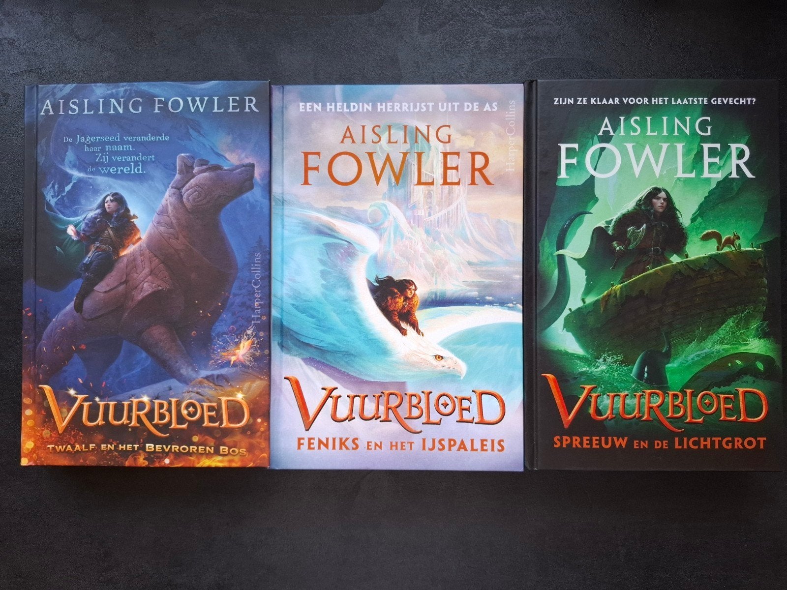 VuurBloed Trilogie: Twaalf, Feniks, Spreeuw - Aisling Fowler, Ophalen of Verzenden, Zo goed als nieuw, Aisling Fowler