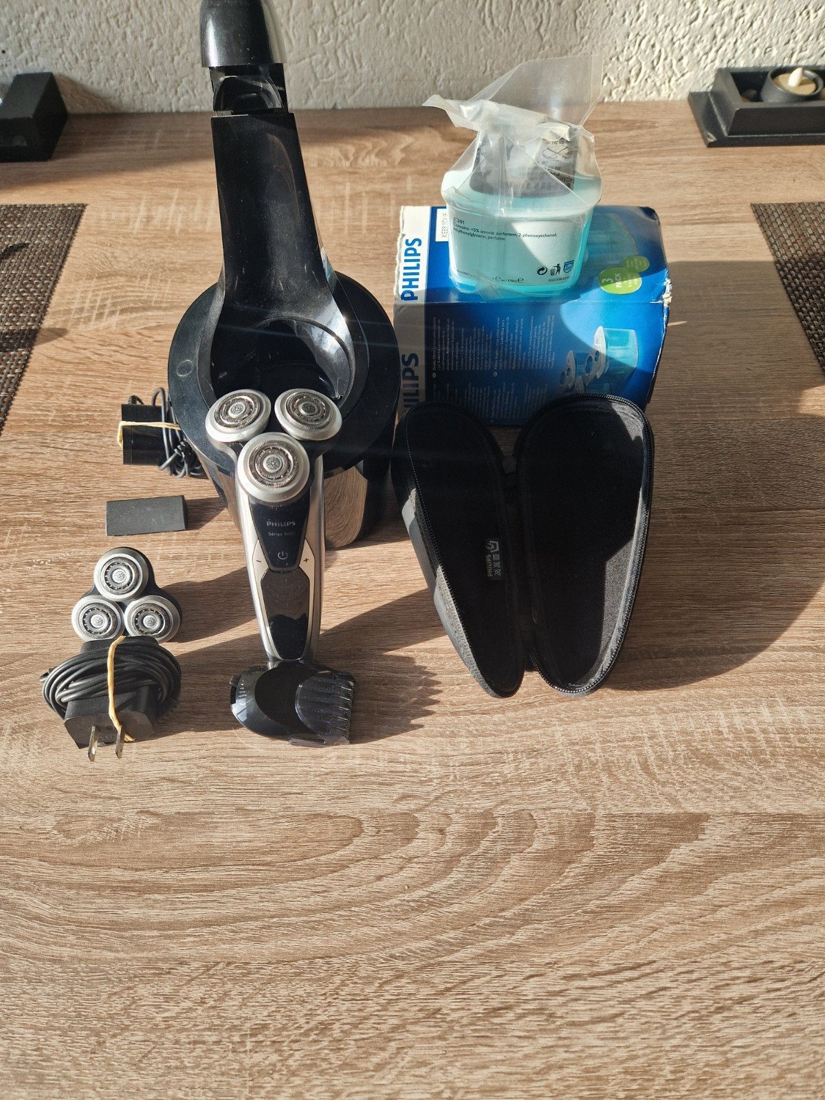 Te koop scheerapparaat Philips 9000 serie S9711, Ophalen, Scheren en Epileren