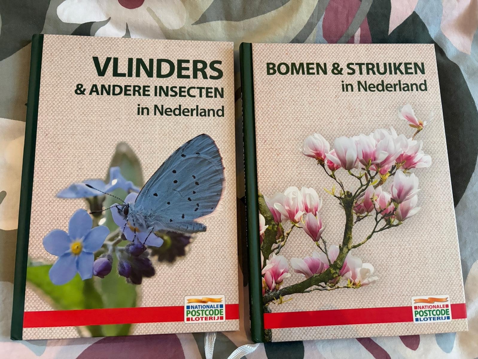 Vlinders & Insecten en Bomen & Struiken in Nederland, Ophalen of Verzenden, Zo goed als nieuw, Natuur algemeen