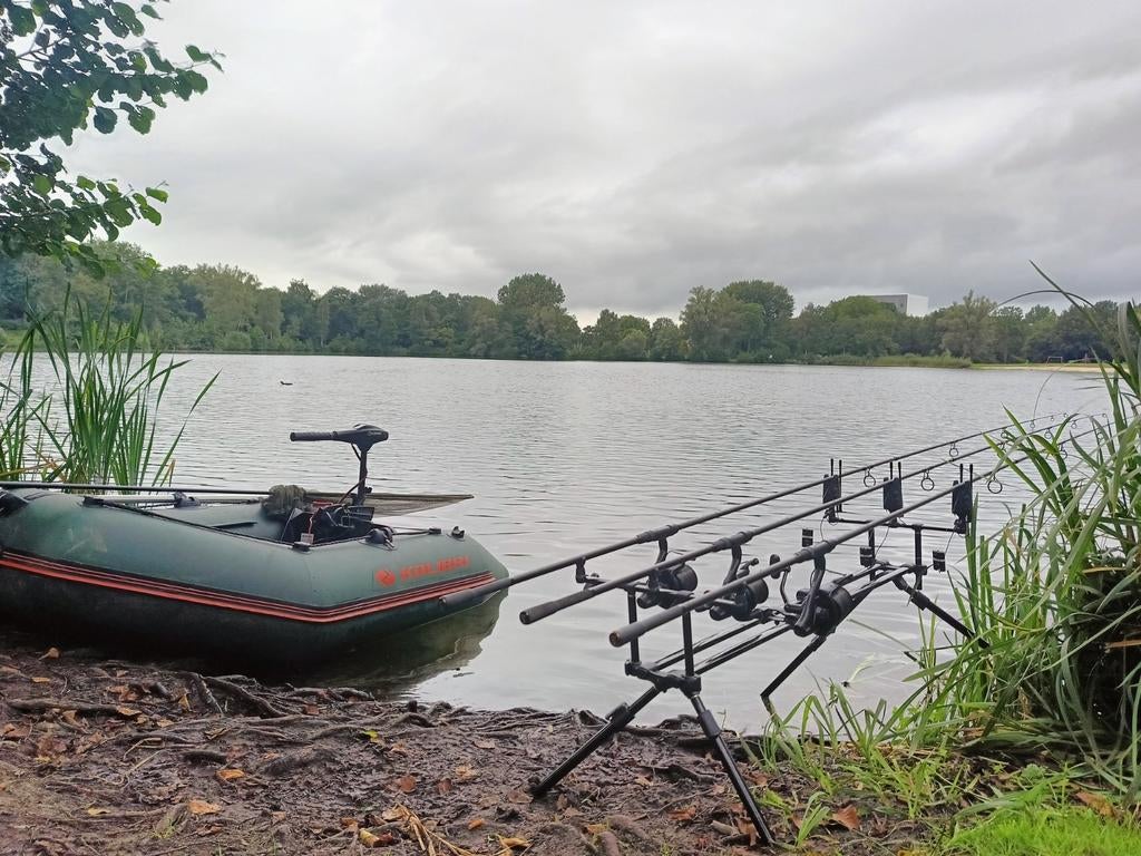 Kolibri 160cm karperboot, Watersport en Boten, Ophalen of Verzenden, Gebruikt
