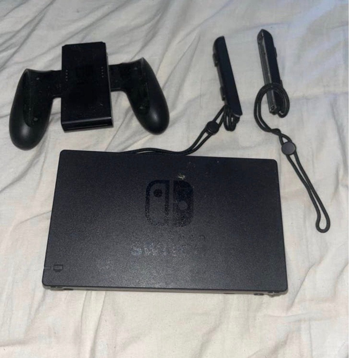 Nintendo Switch dock met controllerhouder, Spelcomputers en Games, Spelcomputers | Nintendo Switch, Ophalen of Verzenden, Gebruikt