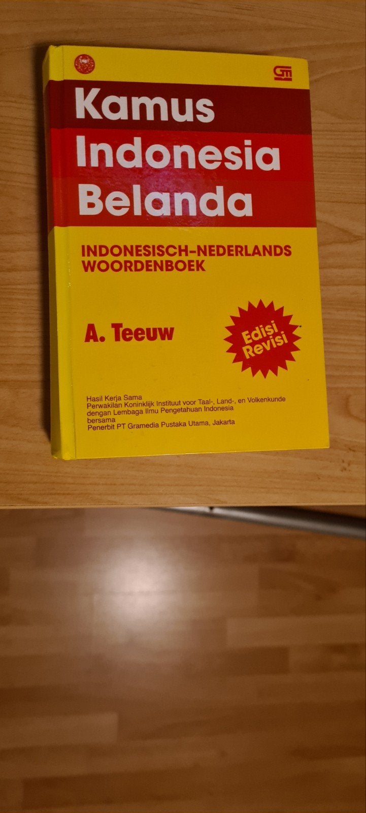 Kamus Indonesia Belanda, Overige uitgevers, Ophalen of Verzenden, Zo goed als nieuw, A. Teeuw