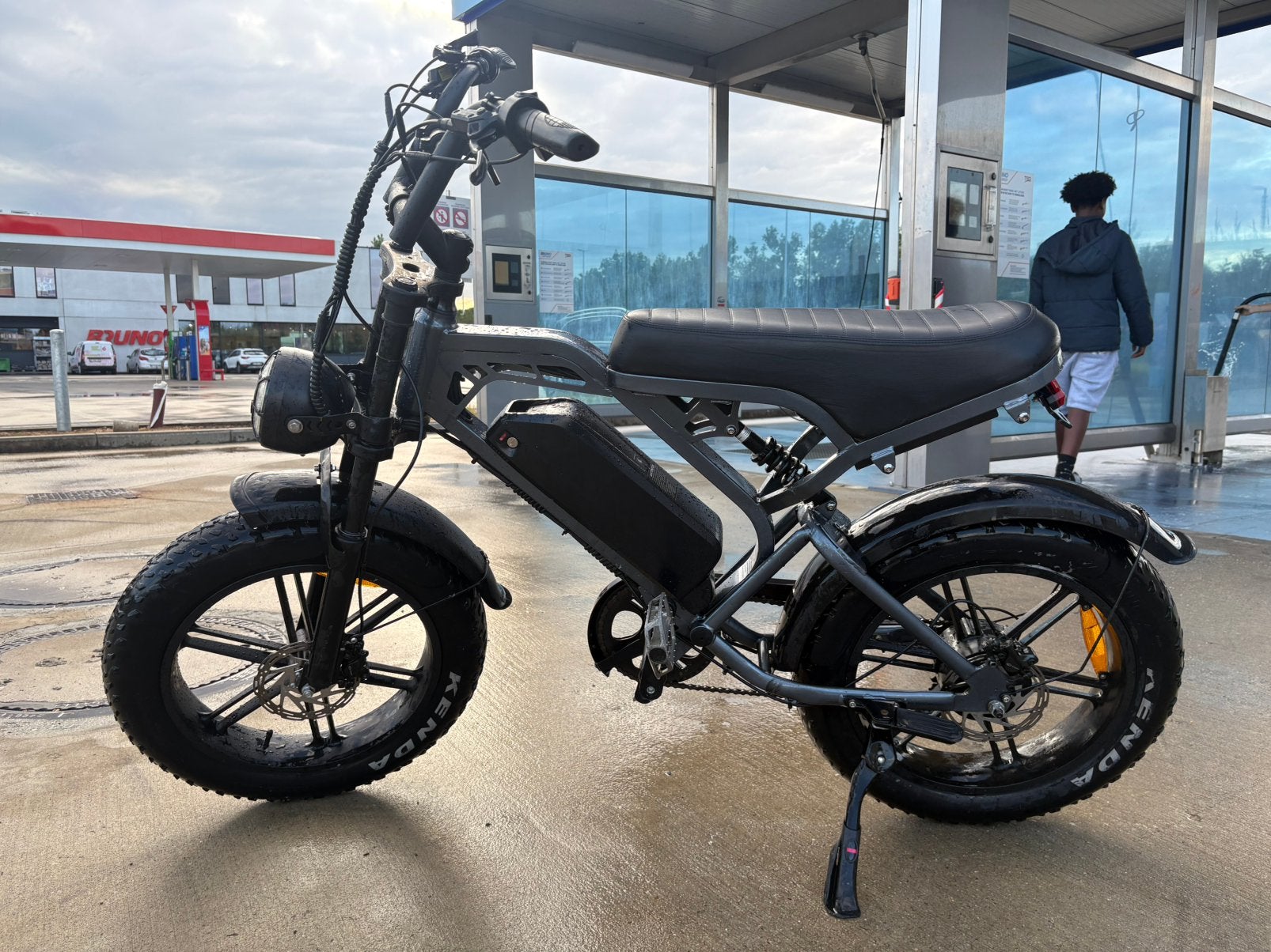 Fatbike v20 pro, Zo goed als nieuw, 59 cm of meer, 50 km per accu of meer, Ophalen