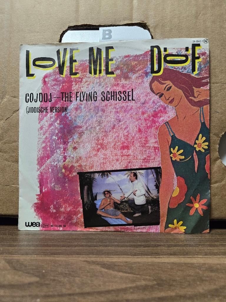 Döf - Love me, Cd's en Dvd's, Vinyl Singles, Zo goed als nieuw, Single, Pop, 7 inch, Ophalen of Verzenden