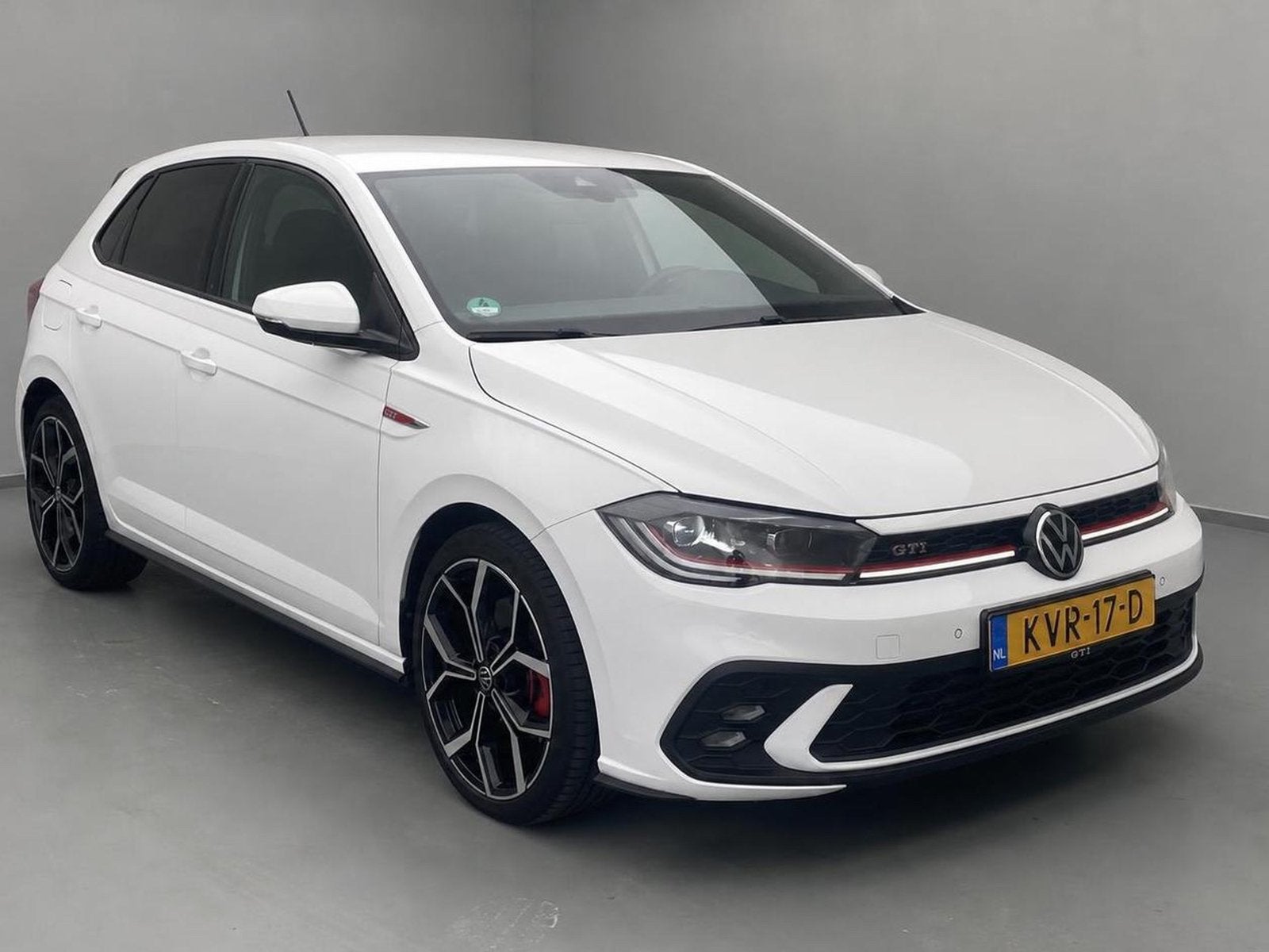 Volkswagen Polo 2.0 TSI GTI /IQ Matrix LED/CarPlay/ BTW, Auto's, Dealer onderhouden, Stof, 4 cilinders, 1984 cc