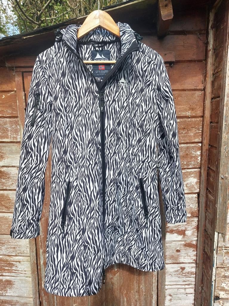 Nordberg softshell dames jas maat S, Kleding | Dames, Jassen | Winter, Ophalen of Verzenden, Zo goed als nieuw, Maat 38/40 (M)