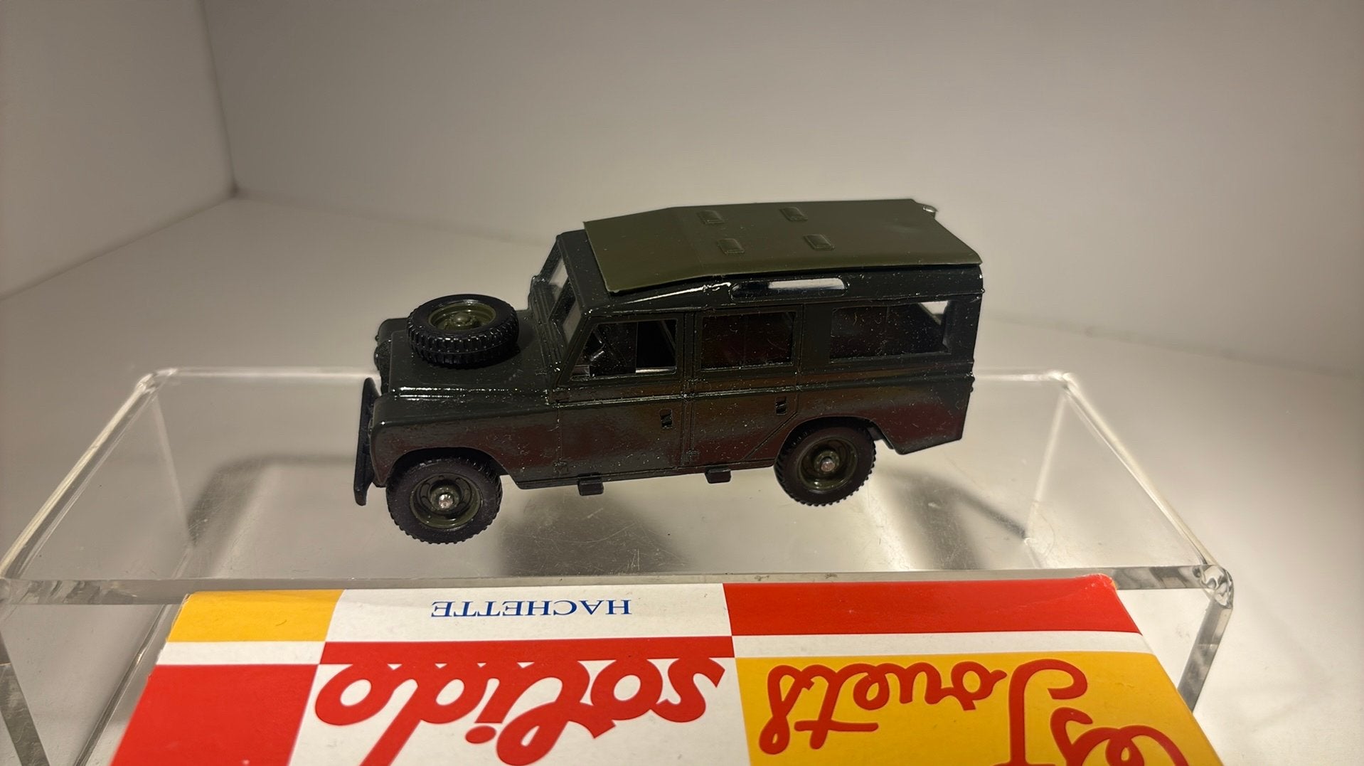 Land rover 109 solido 1.43, Auto, Solido, Ophalen of Verzenden, A