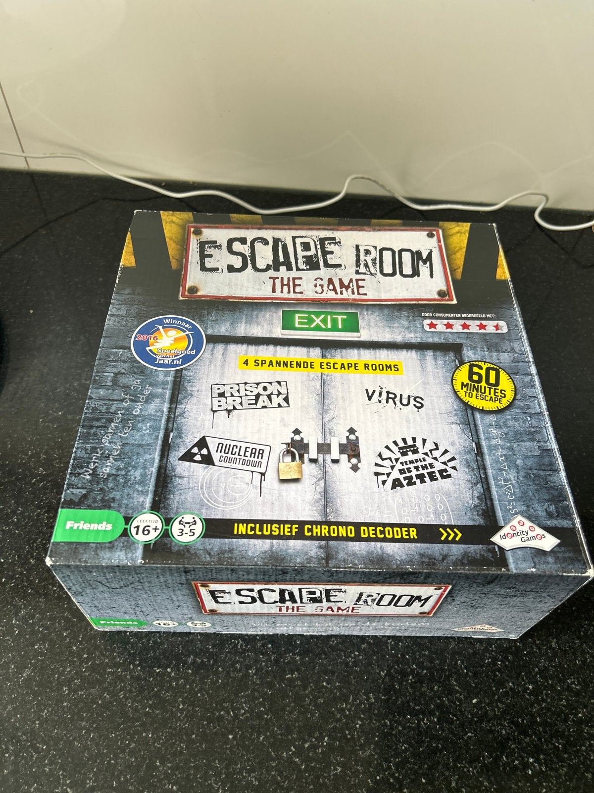 Escape Room The Game - 4 spannende escape rooms, Drie of vier spelers, Ophalen of Verzenden, Zo goed als nieuw