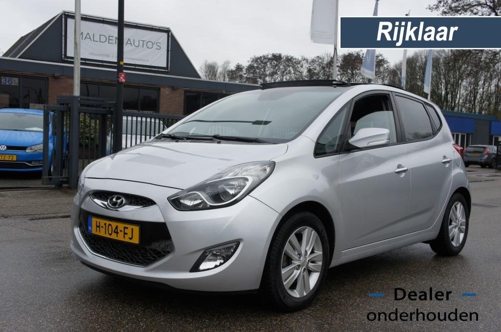 Hyundai IX20 1.6I I-VISION PANO/CRUISE/CLIMA/PDC/KEYLESS PER, Automaat, Euro 5, Gebruikt, 1591 cc