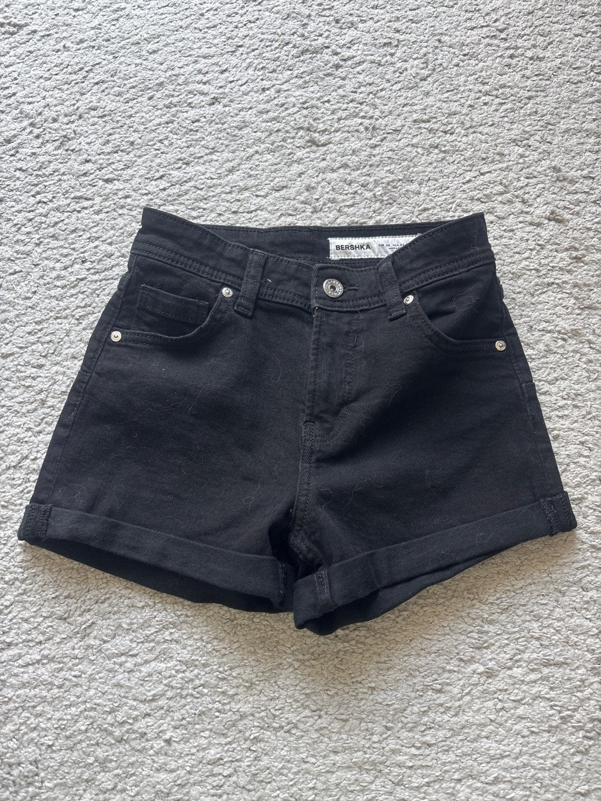 Bershka Jeans Broekje Zwart Maat 34, Kort, Zwart, Nieuw, Ophalen of Verzenden