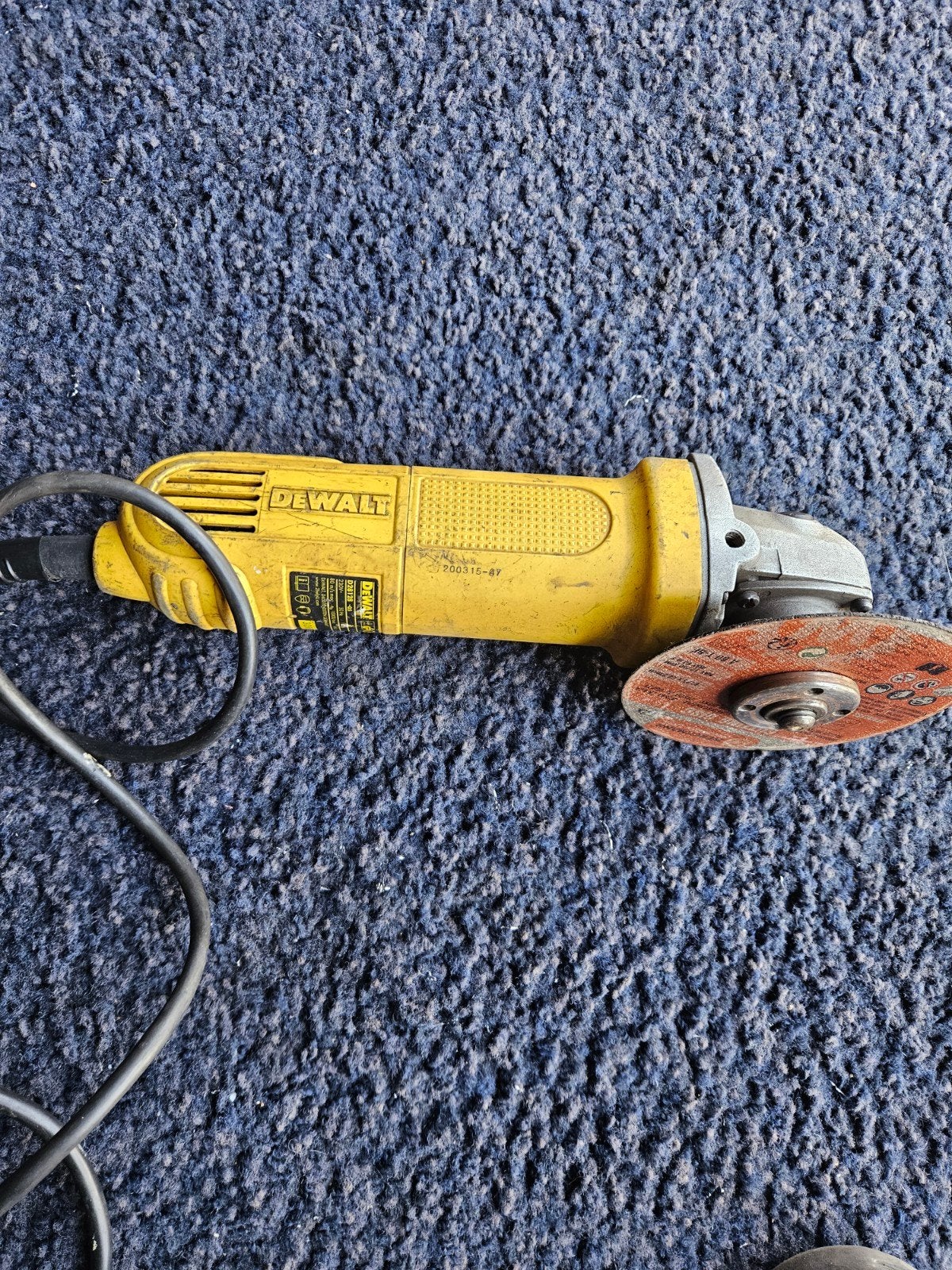 DeWalt Slijptol 1000W - 125mm schijven, Doe-het-zelf en Verbouw, Gereedschap | Slijpmachines, Ophalen of Verzenden, Gebruikt, 1000 watt of meer
