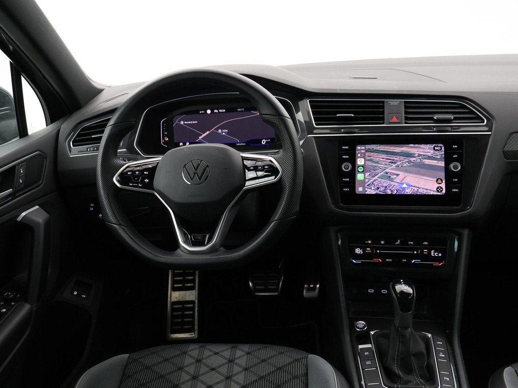 Volkswagen Tiguan 1.4 TSI 245 PK EHYBRID 2X R-LINE + DIGITAL, 1716 kg, Stof, Euro 6, 4 cilinders