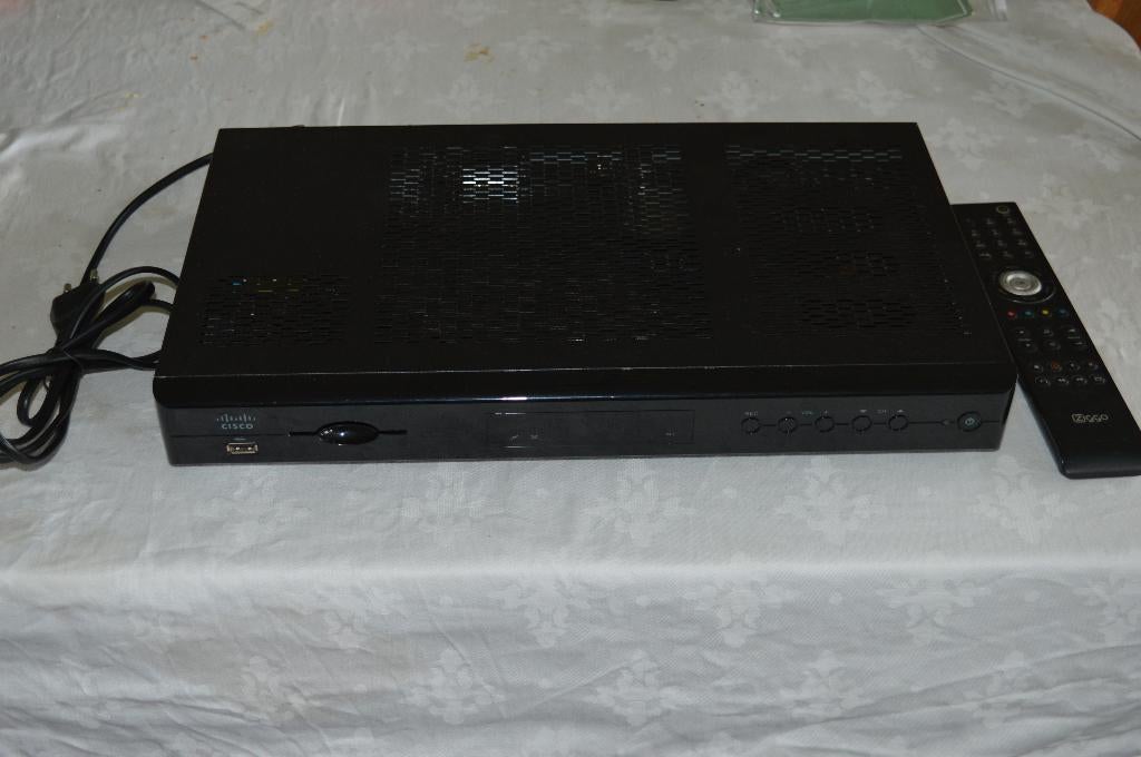 Ziggo Cisco 8485DVB digitale decoder Harddisk Recorder, Ophalen, Zo goed als nieuw, Harddiskrecorder