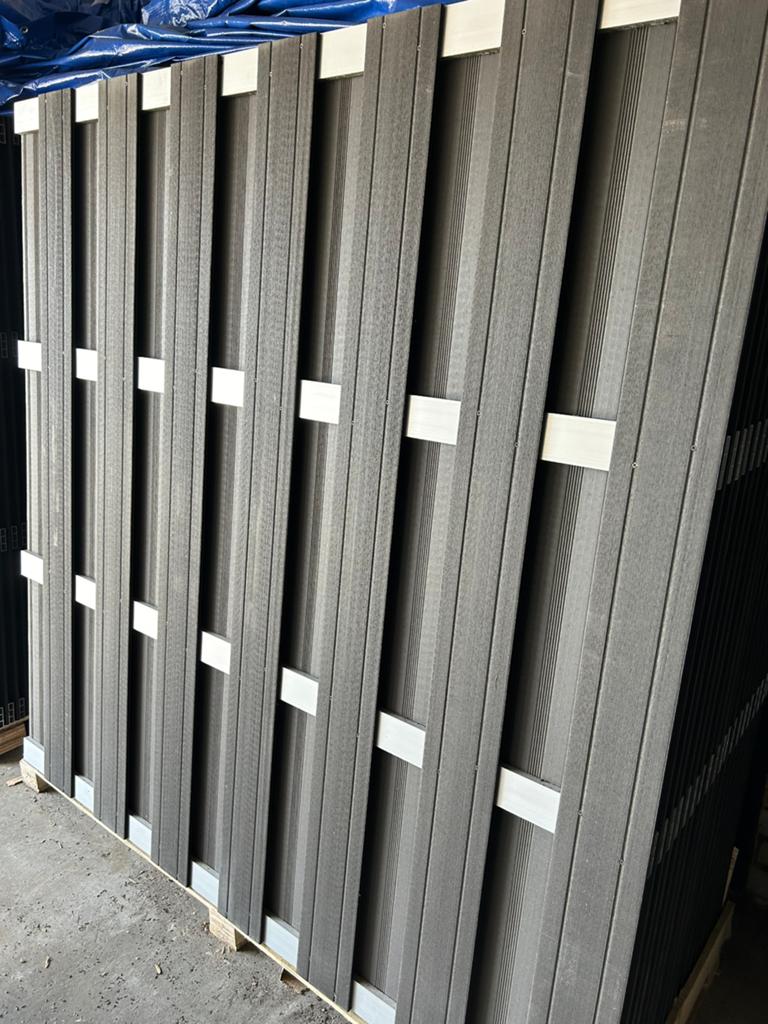 Composiet schutting antraciet 180x180 massieve planken, Tuin en Terras, Ophalen, Hout, Minder dan 3 meter, 1 tot 2 meter
