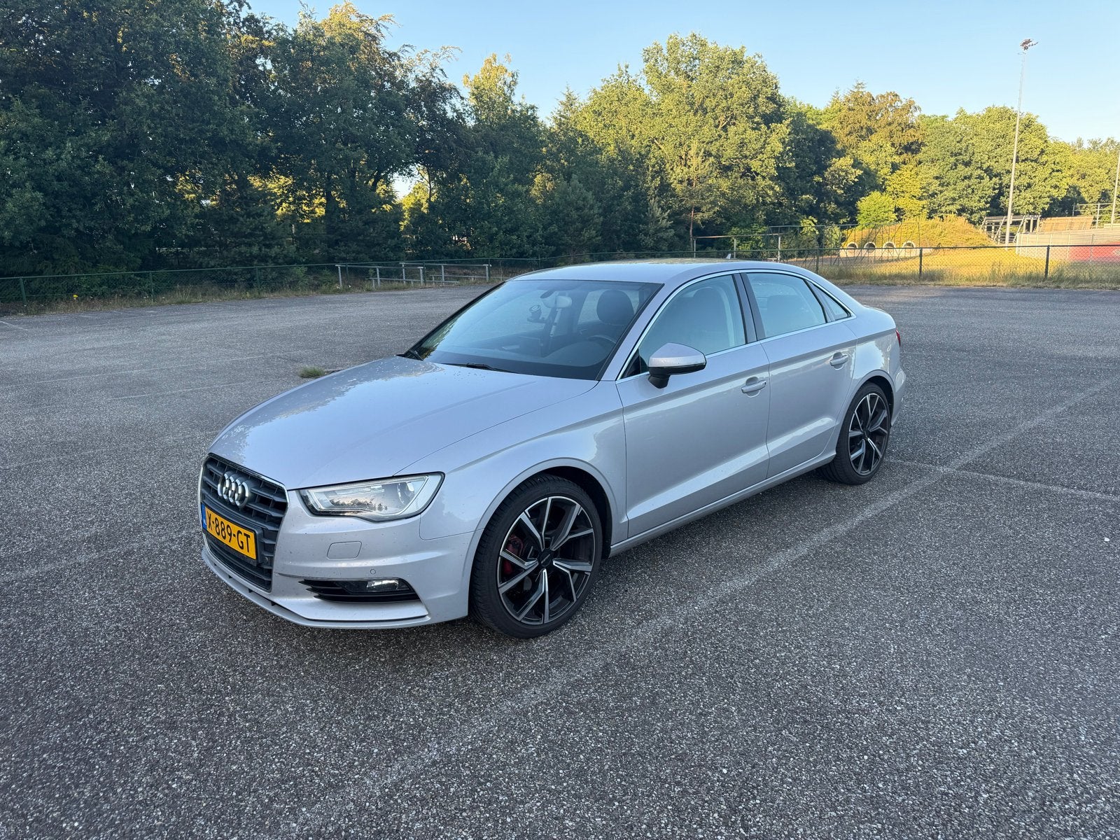 Audi A3 1.5 Tfsi 110KW COD Sedan 2014 Grijs(147562 Km), Auto's, Audi, 4 cilinders, 1395 cc, Particulier, Sedan