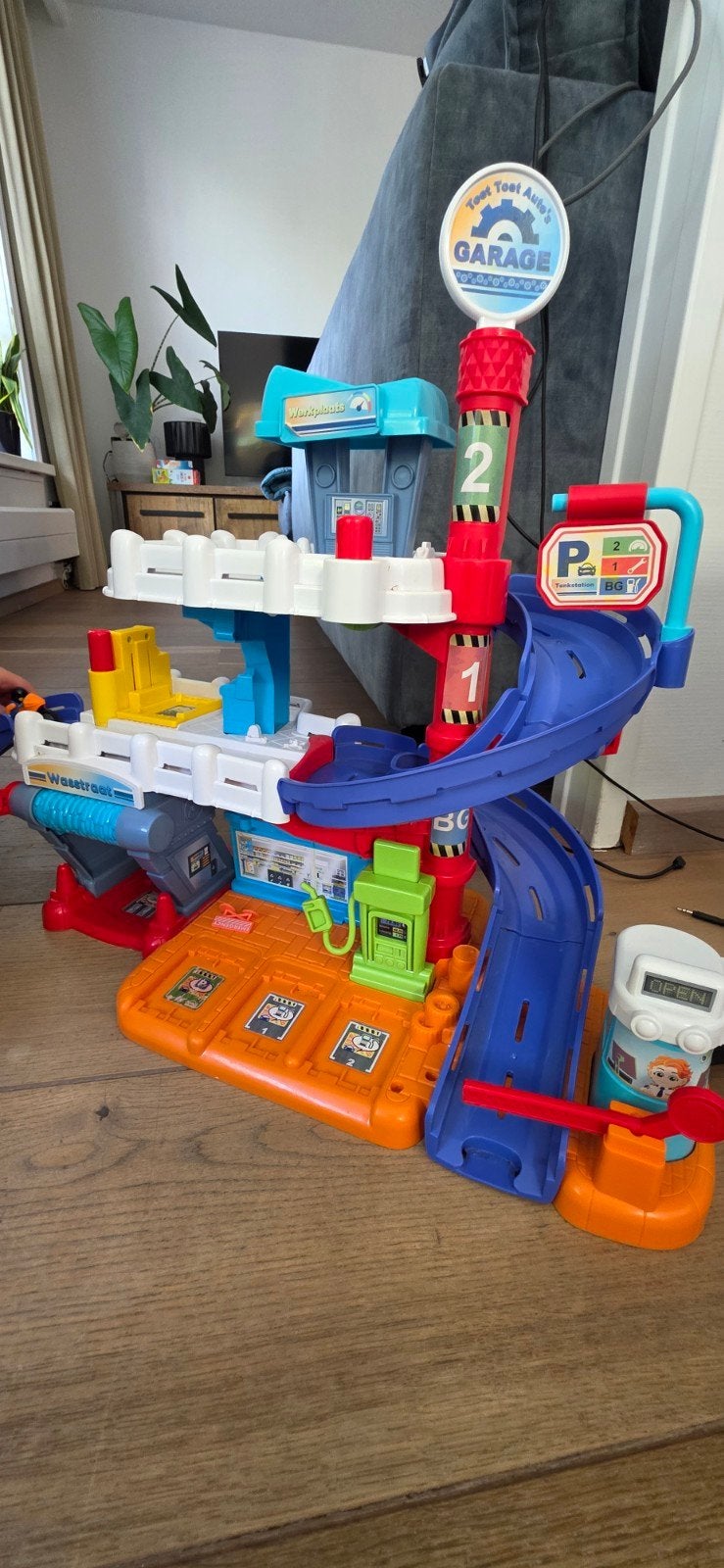 VTech Toet Toet Auto's en Garage Speelset met 11 Auto's, Kinderen en Baby's, Speelgoed | Vtech, Ophalen, Zo goed als nieuw, 6 maanden tot 2 jaar