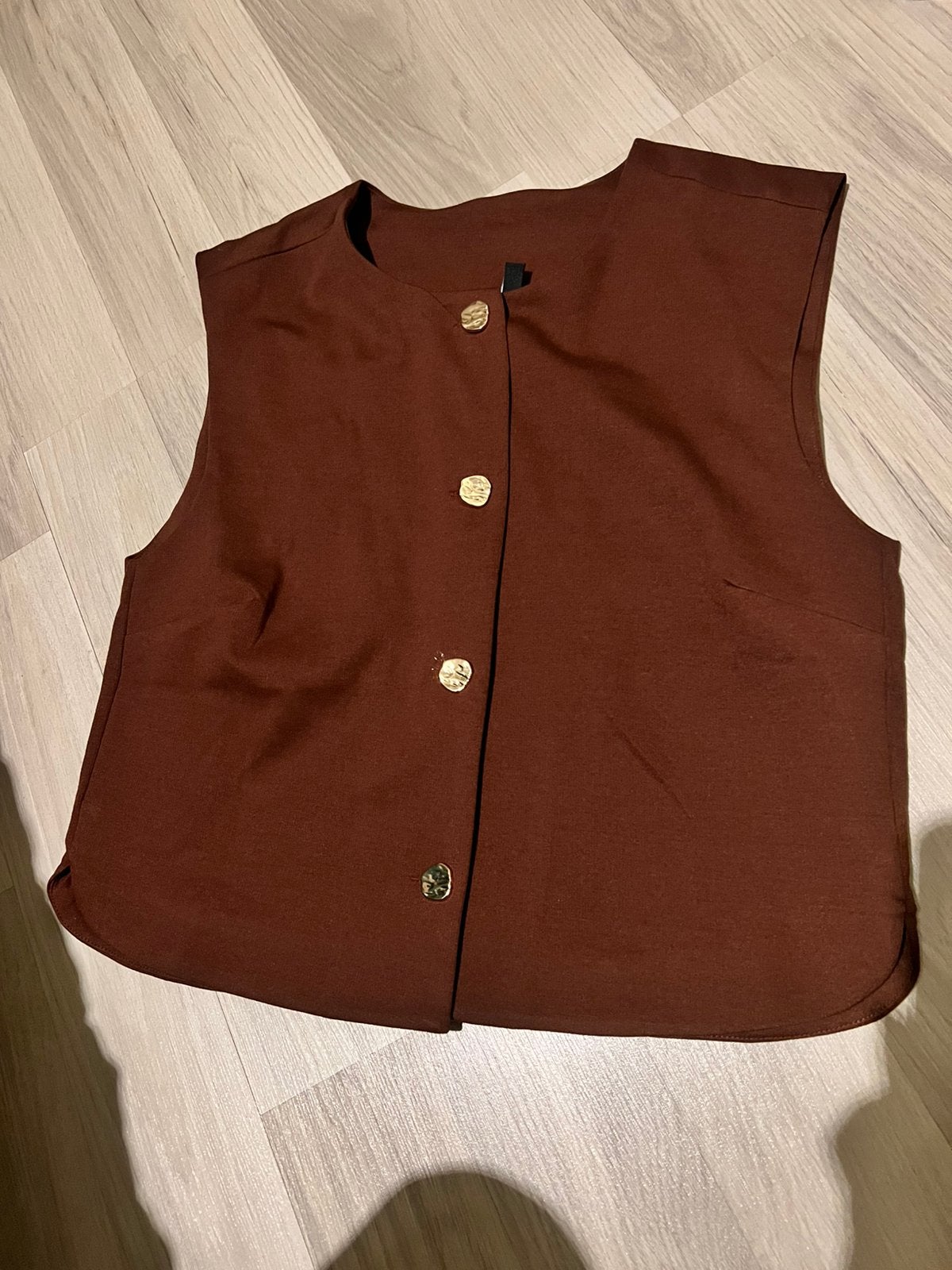 Gilet maat 38 nieuw, Kleding | Dames, Bodywarmers, Ophalen of Verzenden, Nieuw, Maat 38/40 (M), Bruin