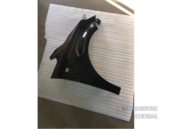Scherm rechts-voor van een Volkswagen Caddy (LC9X), -, Volkswagen, -, Nieuw