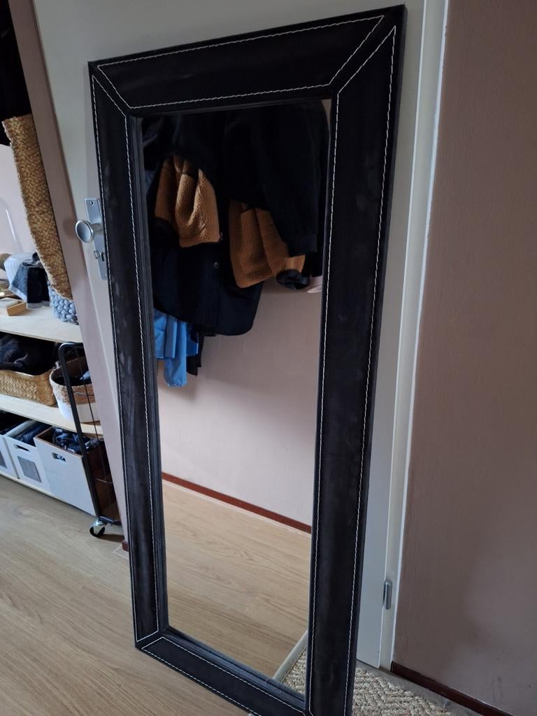 Ikea spiegel met donker bruin rand, Ophalen, Gebruikt, 100 tot 150 cm, Rechthoekig