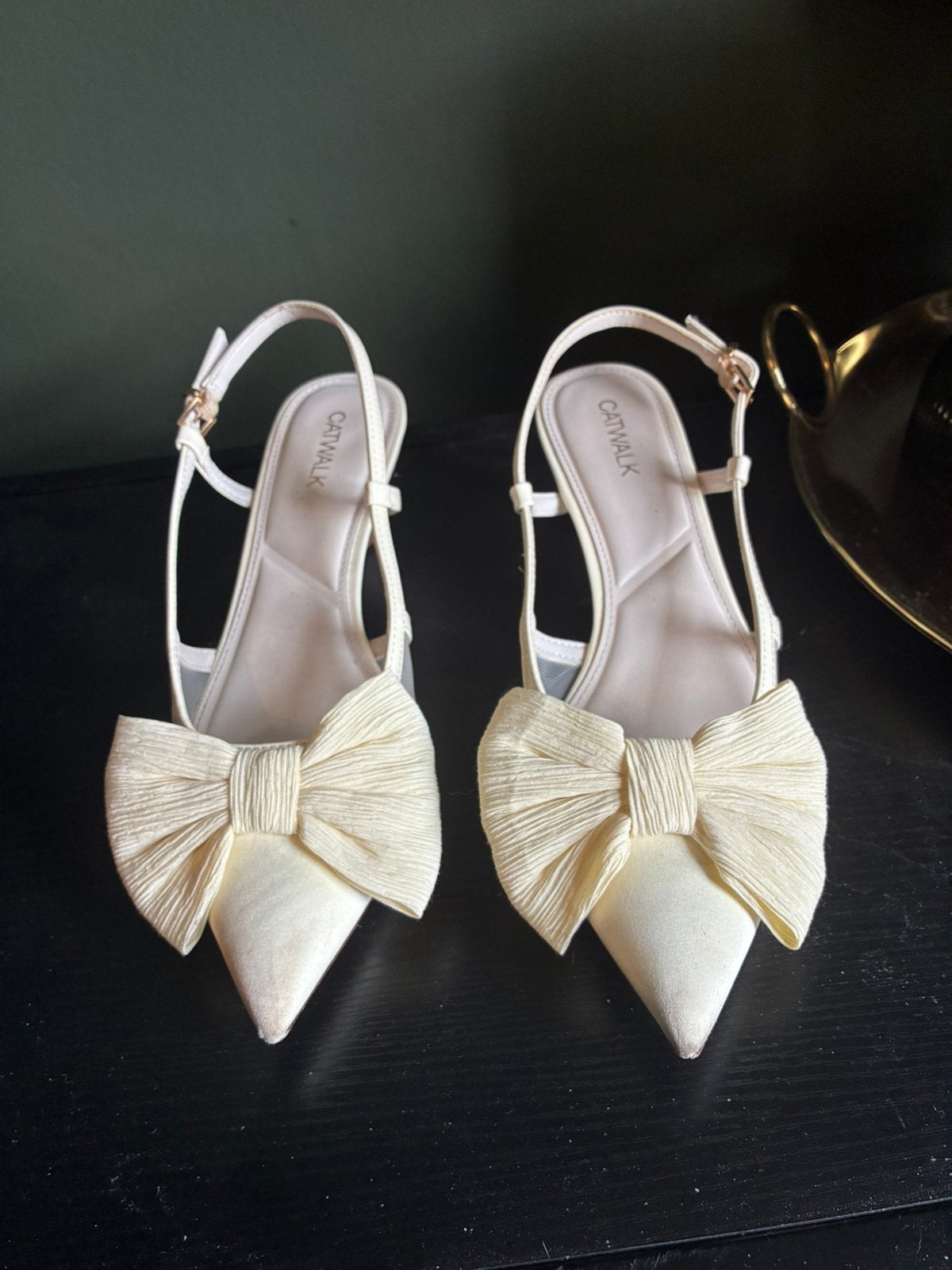 Catwalk kitten heels 39, Ophalen of Verzenden, Zo goed als nieuw, Wit, Schoenen