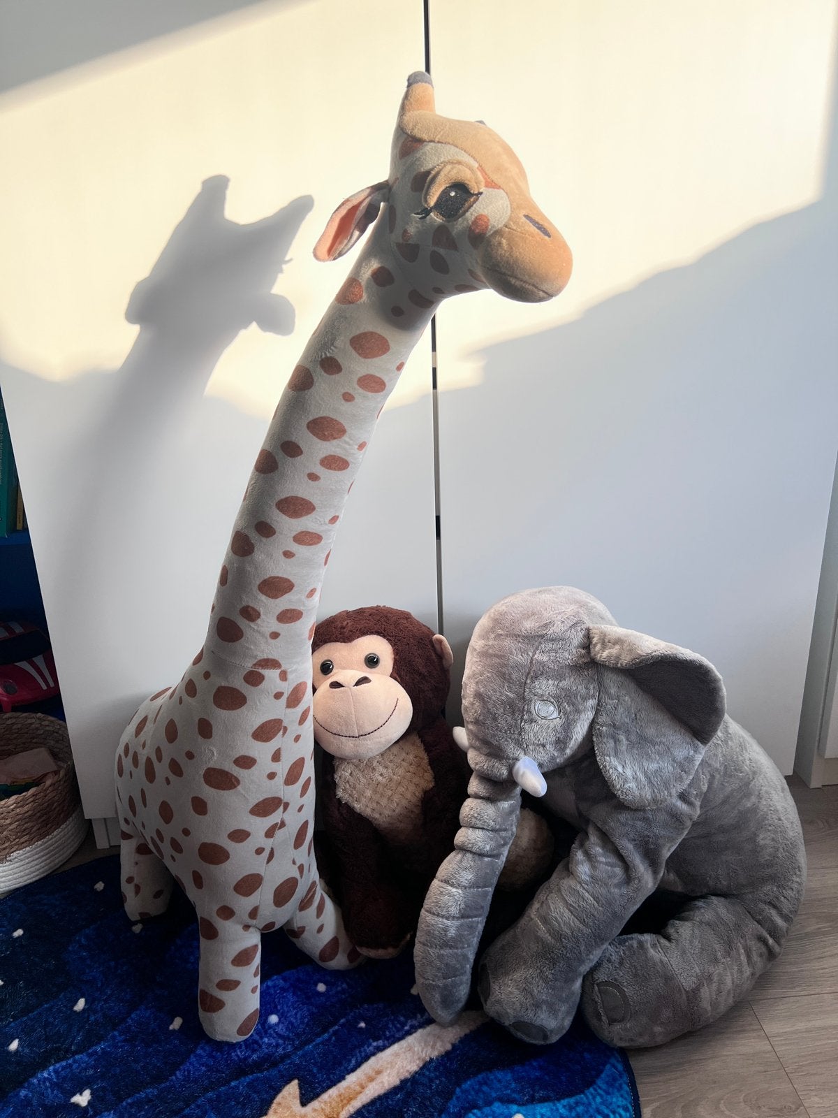 3 pluche jungle dieren: giraf, aap en olifant, Ophalen, Gebruikt, Giraf, IKEA